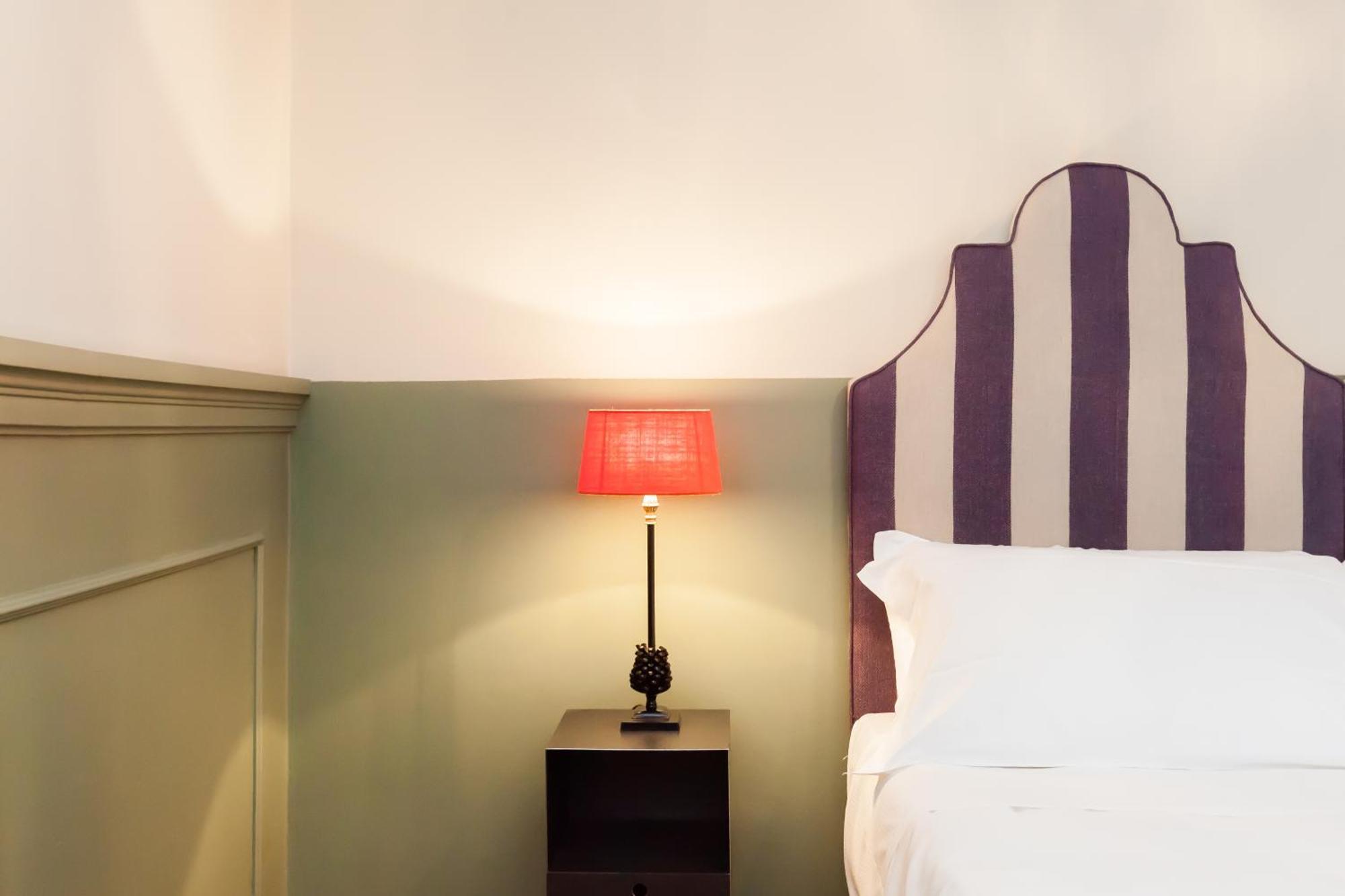 Salotto Monti Hotel Rome Bilik gambar